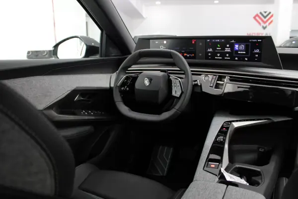 Peugeot 5008 2026 - 36400 EUR, 11 km - AUTO.MOTO.pt - 11km - foto 6 de 34