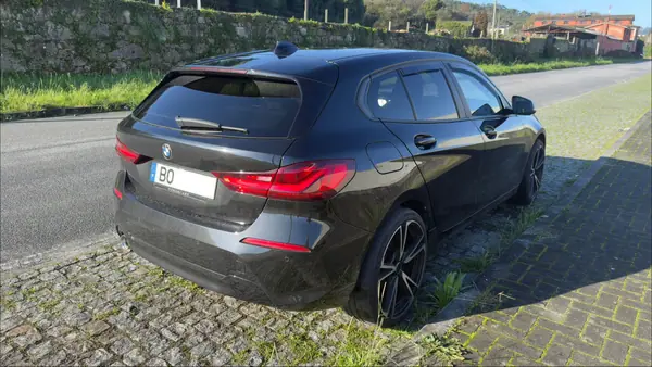 BMW 116 2020 - 19000 EUR, 129000 km - 129000km - foto 4 de 6