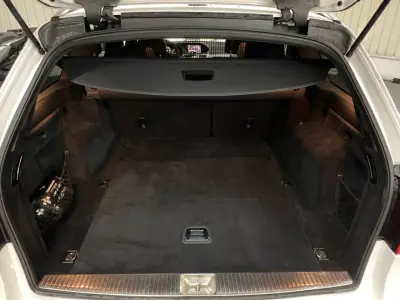 Mercedes-Benz E 300 2013 - 13950 EUR, 330000 km - AUTO.MOTO.pt - 330000km - foto 20 de 20