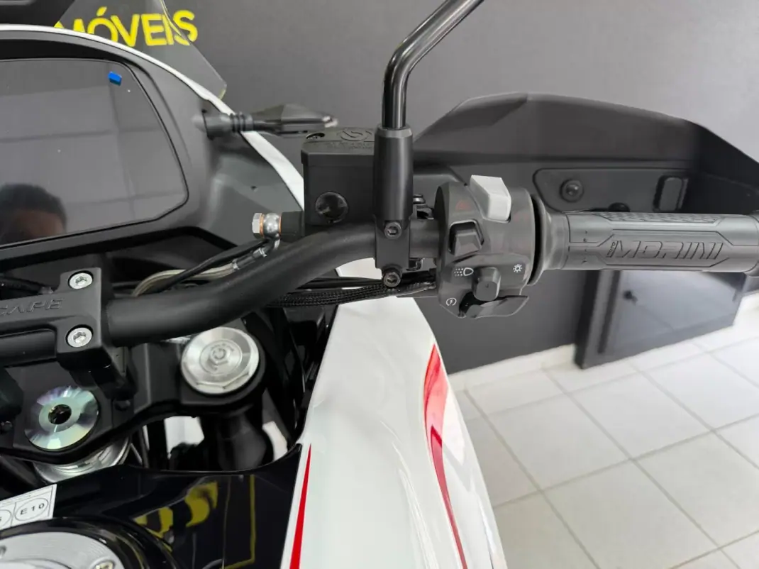 Moto Morini X-CAPE 650 2026 - 6790 EUR, 0 km - foto 15 de 25