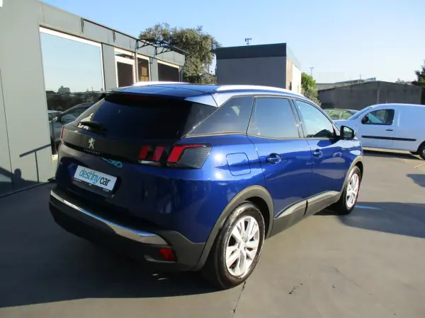 Peugeot 3008 2018 — photo 3 of 19