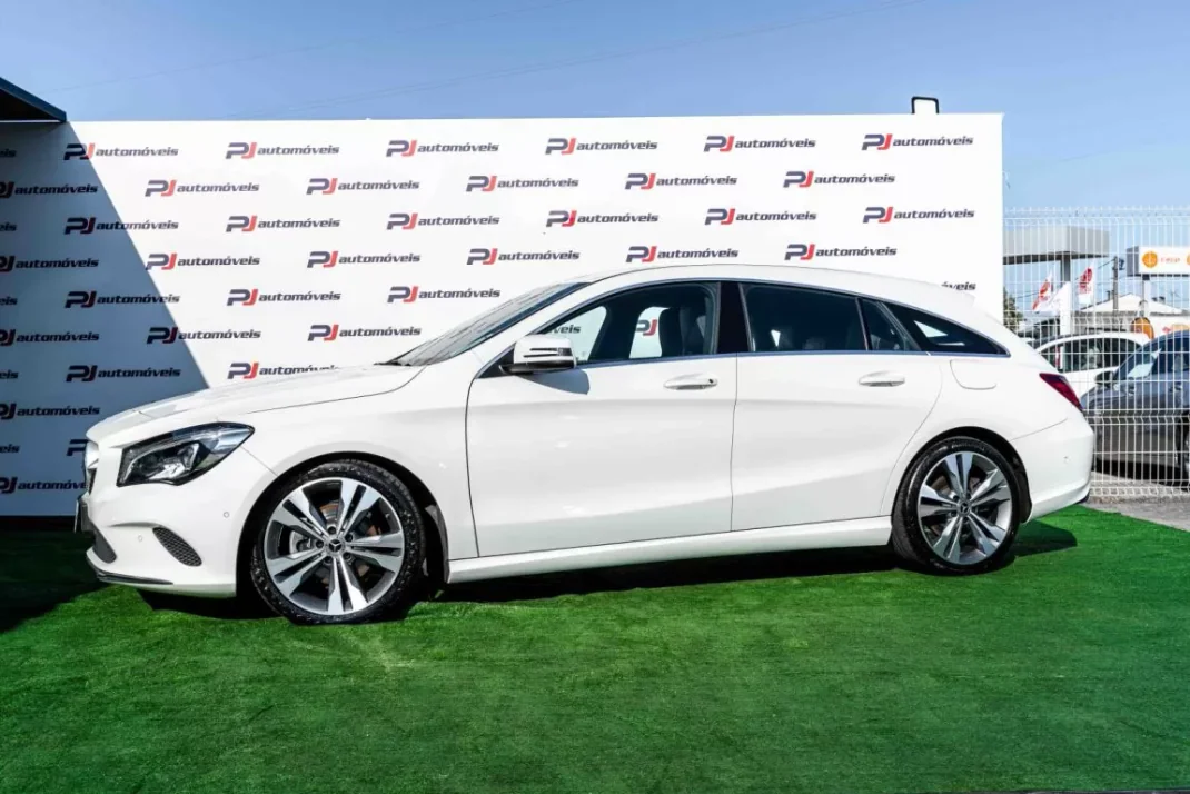 Mercedes-Benz CLA 180 2019 - 22990 EUR, 188150 km - AUTO.MOTO.pt - 188150km - foto 3 de 35