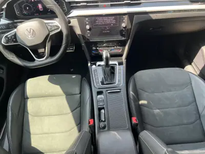 Volkswagen Arteon Shooting Brake 2021 - 27900 EUR, 89450 km - AUTO.MOTO.pt - 89450km - foto 27 de 43