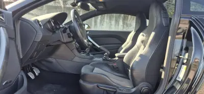 Peugeot RCZ 2014 - 15750 EUR, 213000 km - AUTO.MOTO.pt - 213000km - foto 9 de 31