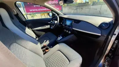 Renault Zoe 2023 — foto 6 de 22