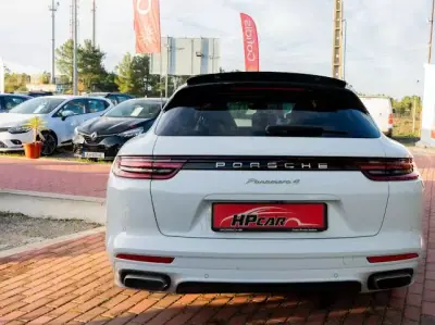 Porsche Panamera Sport Turismo 2020 - 72990 EUR, 132000 km - AUTO.MOTO.pt - 132000km - foto 4 de 22