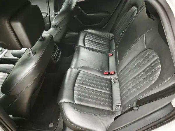 Audi A6 Avant 2012 - 21500 EUR, 246000 km - AUTO.MOTO.pt - 246000km - foto 19 de 32