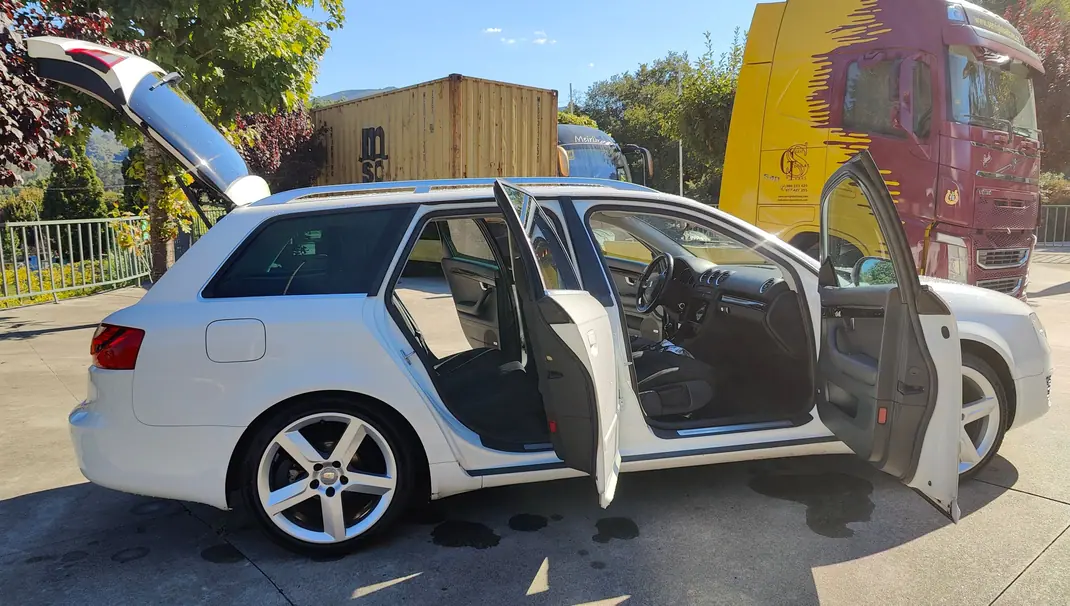 SEAT Exeo 2011 - 12000 EUR, 189000 km - 189000km - foto 12 de 12