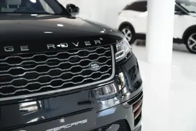 Land Rover Velar 2018 - 42950 EUR, 126000 km - 126000km - foto 3 de 50