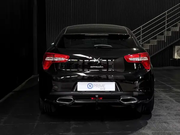 Citroën DS5 2014 - 12499 EUR, 165000 km - AUTO.MOTO.pt - 165000km - foto 4 de 30