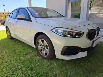BMW 116 2020 - 22500 EUR, 73000 km - AUTO.MOTO.pt - 73000km - foto 3 de 15
