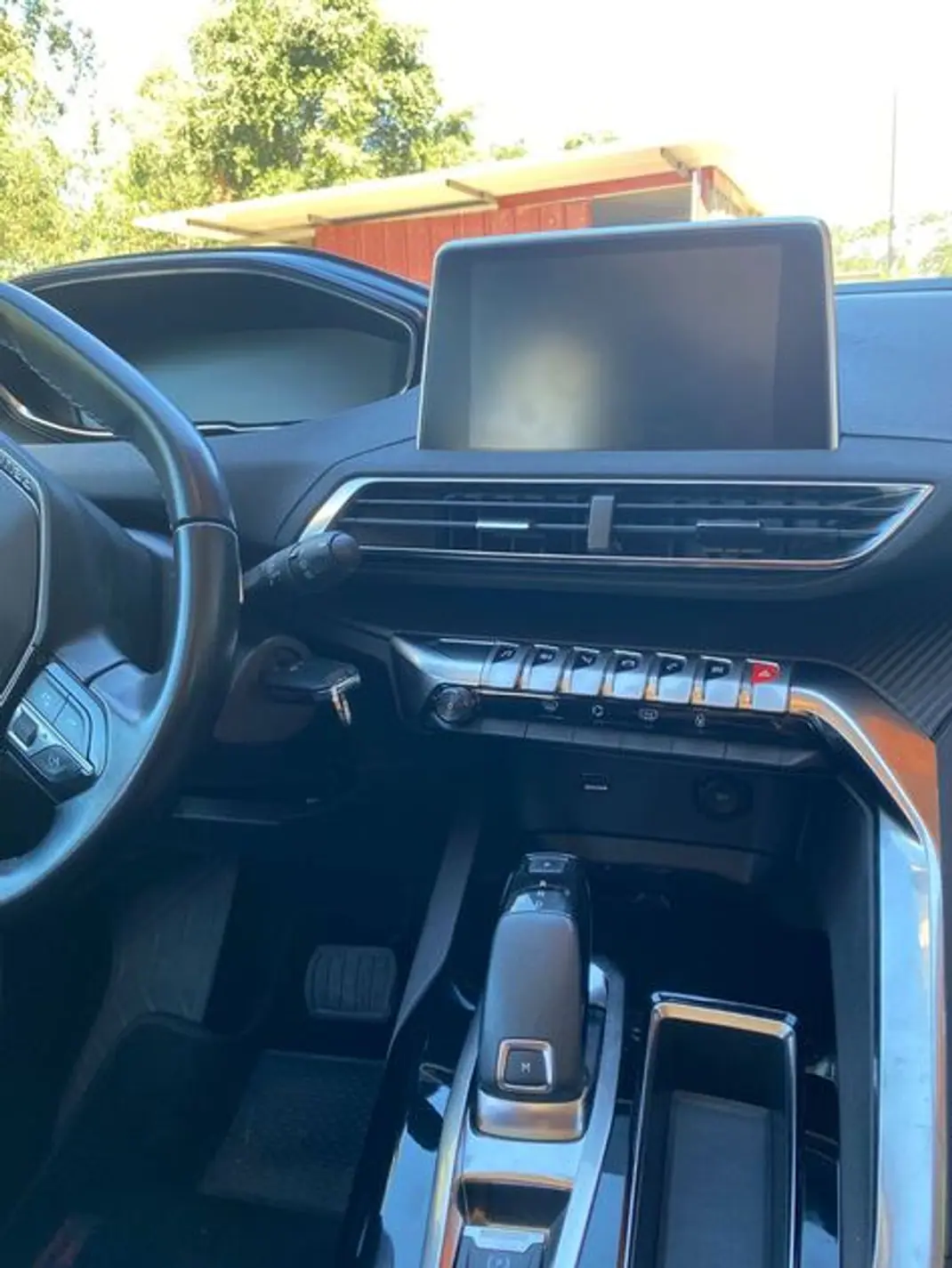 Peugeot 3008 2019 - 15500 EUR, 152000 km - AUTO.MOTO.pt - 152000km - foto 4 de 6