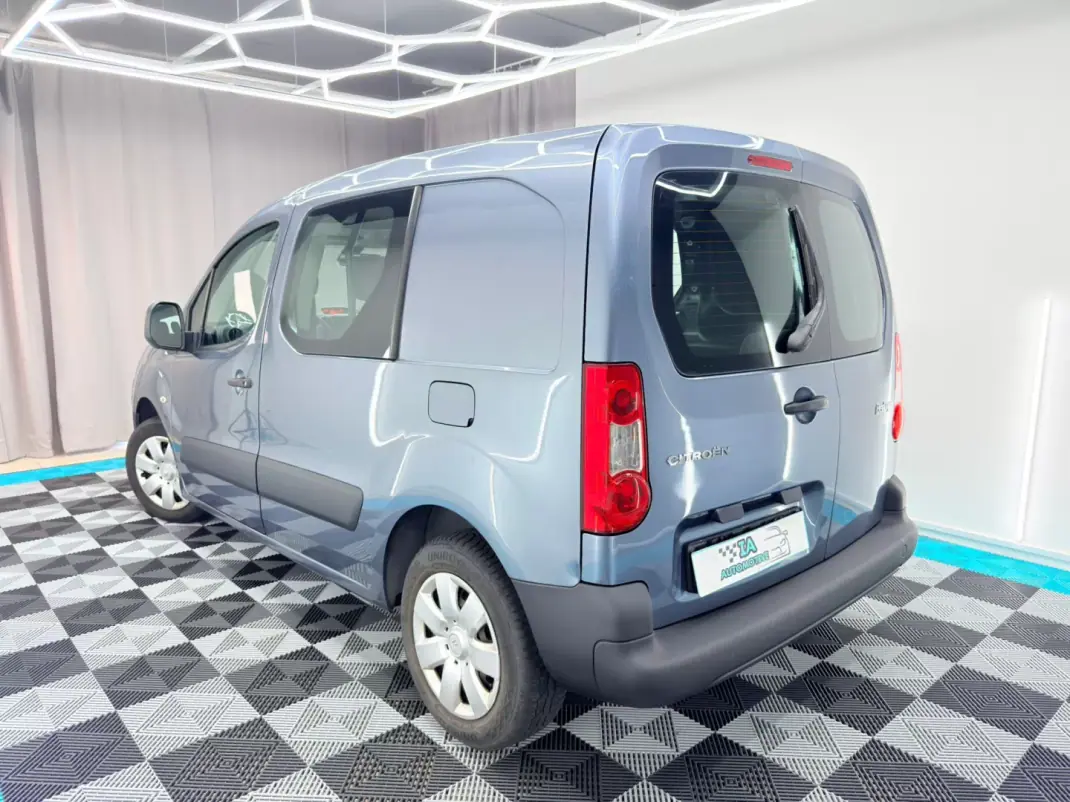 Citroën Berlingo 2011 - 9250 EUR, 111000 km - 111000km - foto 4 de 16