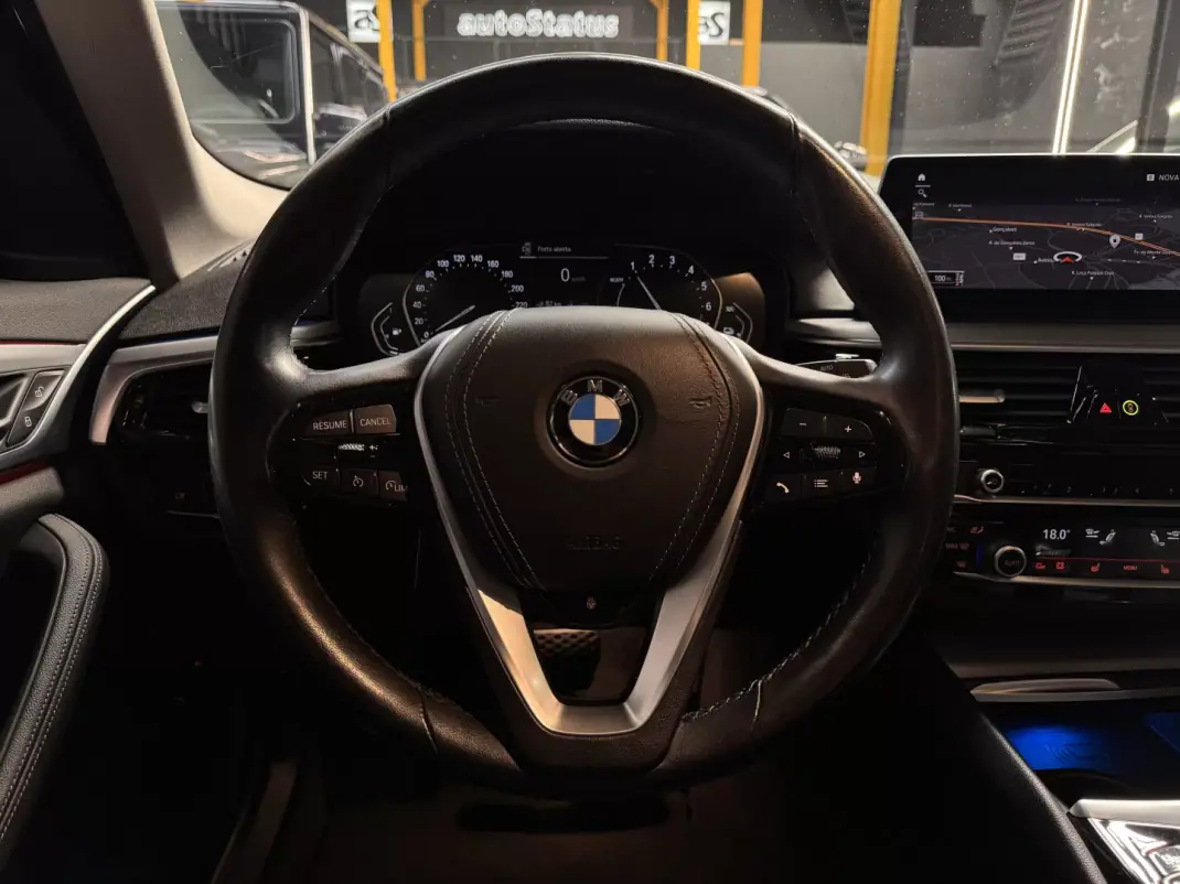 BMW 530e 2021 - 32990 EUR, 140000 km - AUTO.MOTO.pt - 140000km - foto 13 de 32