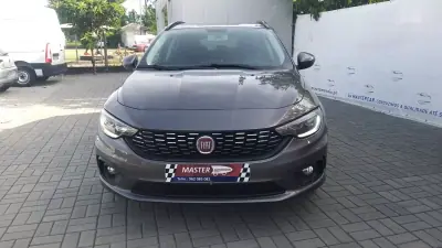 Fiat Tipo Station Wagon 2020 - 14350 EUR, 60939 km - AUTO.MOTO.pt - 60939km - foto 4 de 34
