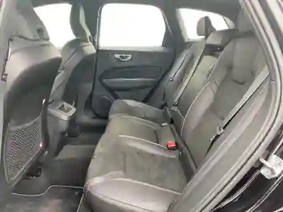 Volvo XC 60 2019 - 33980 EUR, 79000 km - AUTO.MOTO.pt - 79000km - foto 7 de 15