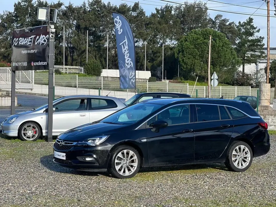 Opel Astra Sports Tourer 2018 - 12984 EUR, 97000 km - AUTO.MOTO.pt - 97000km - foto 25 de 26