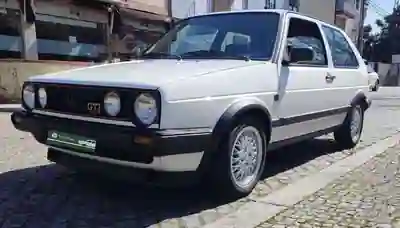 Volkswagen GOLF GTI 16V 1988 - 14900 EUR, 169000 km - foto 3 de 14