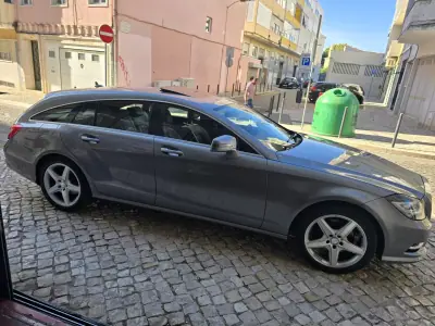 Mercedes-Benz CLS 250 2013 - 16990 EUR, 284798 km - AUTO.MOTO.pt - 284798km - foto 4 de 28