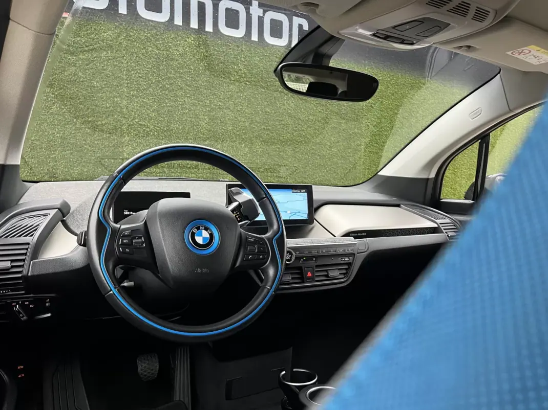 BMW i3 2021 - 22500 EUR, 38000 km - AUTO.MOTO.pt - 38000km - foto 23 de 27