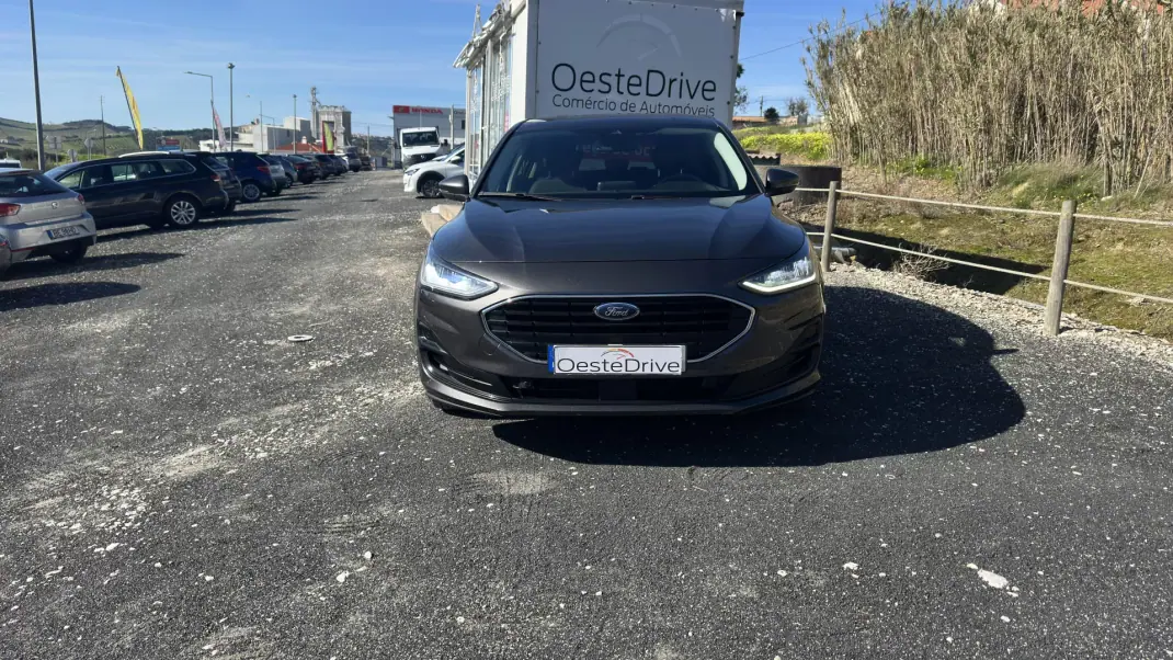 Ford Focus 2022 - 16490 EUR, 56000 km - AUTO.MOTO.pt - 56000km - foto 2 de 22