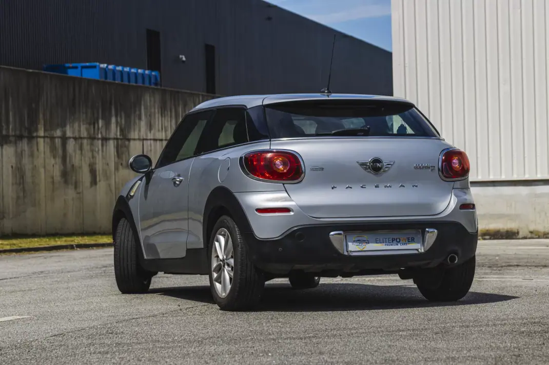 MINI Paceman 2014 - 8900 EUR, 191376 km - 191376km - foto 8 de 16