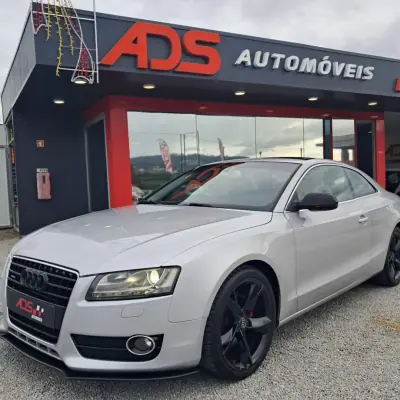 Audi A5 2009 - 13490 EUR, 258000 km - AUTO.MOTO.pt - 258000km - foto 4 de 20