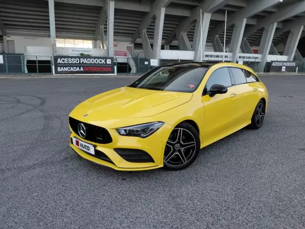 Mercedes-Benz CLA 220 2023 - 40500 EUR, 54785 km - AUTO.MOTO.pt - 54785km - foto 2 de 39