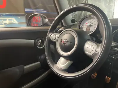 MINI Cooper S 2008 - 8999 EUR, 158000 km - AUTO.MOTO.pt - 158000km - foto 39 de 48