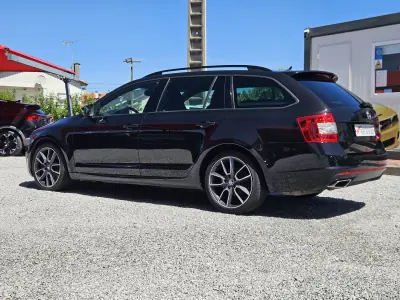 Skoda Octavia Break 2014 - 14500 EUR, 257000 km - AUTO.MOTO.pt - 257000km - foto 18 de 78