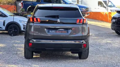 Peugeot 3008 2023 - 23500 EUR, 16100 km - AUTO.MOTO.pt - 16100km - foto 11 de 24