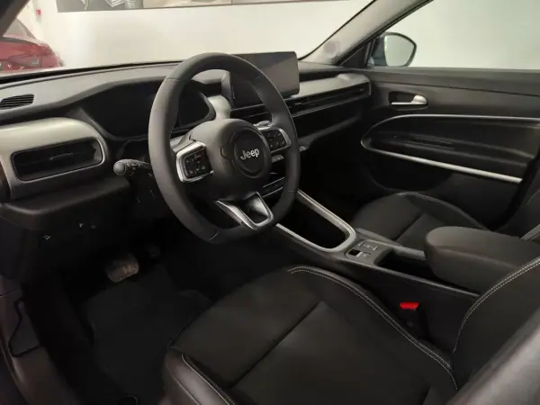 Jeep Avenger 2024 - 24990 EUR, 9000 km - AUTO.MOTO.pt - 9000km - foto 43 de 60