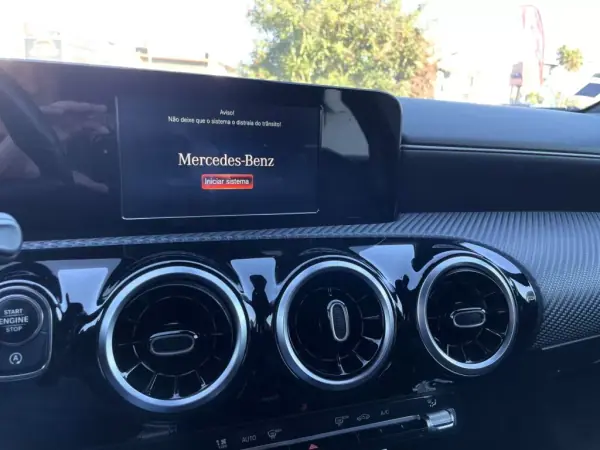 Mercedes-Benz A 180 2019 - 25900 EUR, 121201 km - AUTO.MOTO.pt - 121201km - foto 10 de 21