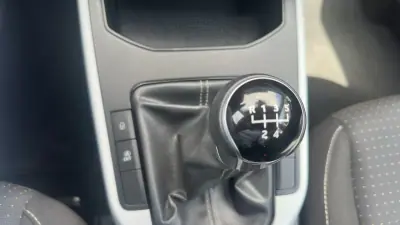SEAT Arona 2024 - 16900 EUR, 41000 km - AUTO.MOTO.pt - 41000km - foto 19 de 22