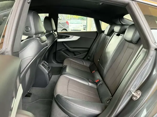 Audi A5 Sportback 2019 - 30750 EUR, 98486 km - AUTO.MOTO.pt - 98486km - foto 27 de 35