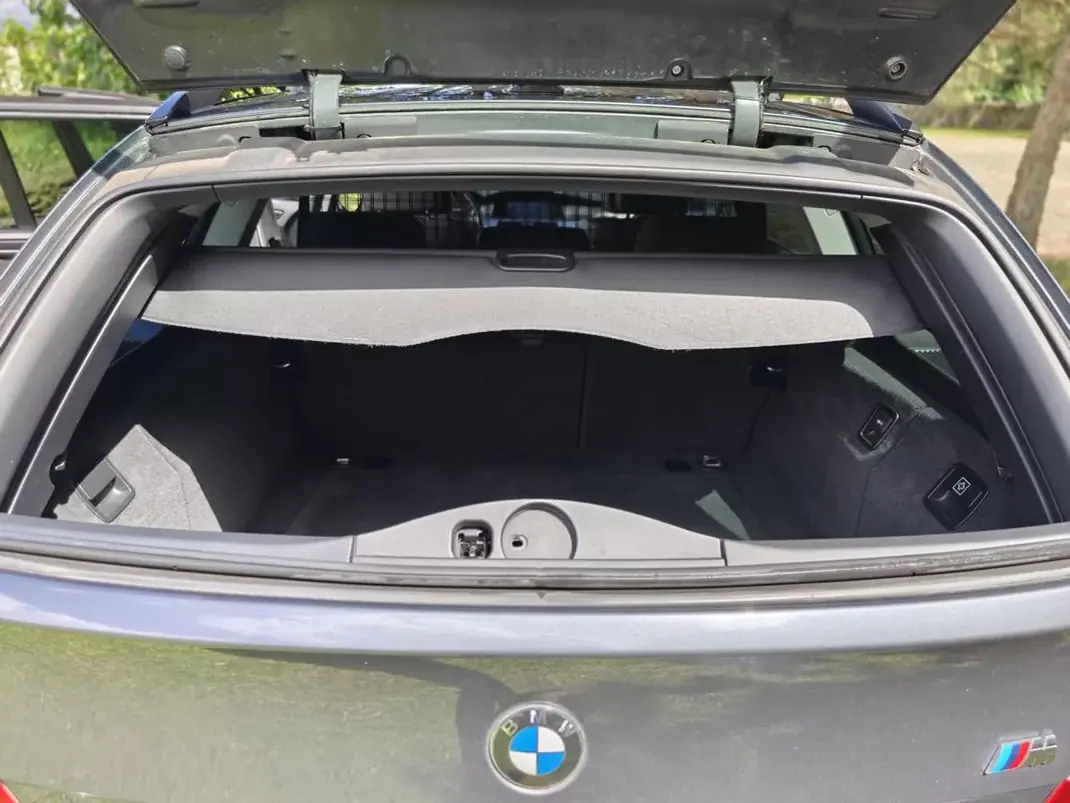 BMW 520 2008 - 7990 EUR, 268000 km - AUTO.MOTO.pt - 268000km - foto 15 de 42