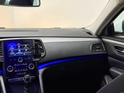 Renault Talisman Sport Tourer 2016 - 10250 EUR, 228000 km - AUTO.MOTO.pt - 228000km - foto 12 de 23