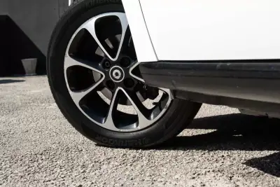 Smart ForFour 2017 - 10999 EUR, 110752 km - foto 6 de 20