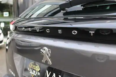 Peugeot 2008 2021 - 18700 EUR, 48176 km - AUTO.MOTO.pt - 48176km - foto 22 de 32