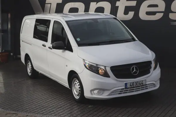 Mercedes-Benz 111 CDi/34 2019 - 24880 EUR, 138000 km - AUTO.MOTO.pt - 138000km - foto 5 de 14