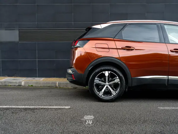 Peugeot 3008 2018 - 15490 EUR, 154712 km - AUTO.MOTO.pt - 154712km - foto 25 de 48