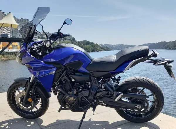 Yamaha MT 07 2017 - 6750 EUR, 18500 km - AUTO.MOTO.pt - 18500km - foto 9 de 20