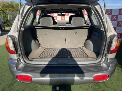 Hyundai Santa Fe 2003 - 5990 EUR, 215865 km - AUTO.MOTO.pt - 215865km - foto 18 de 18