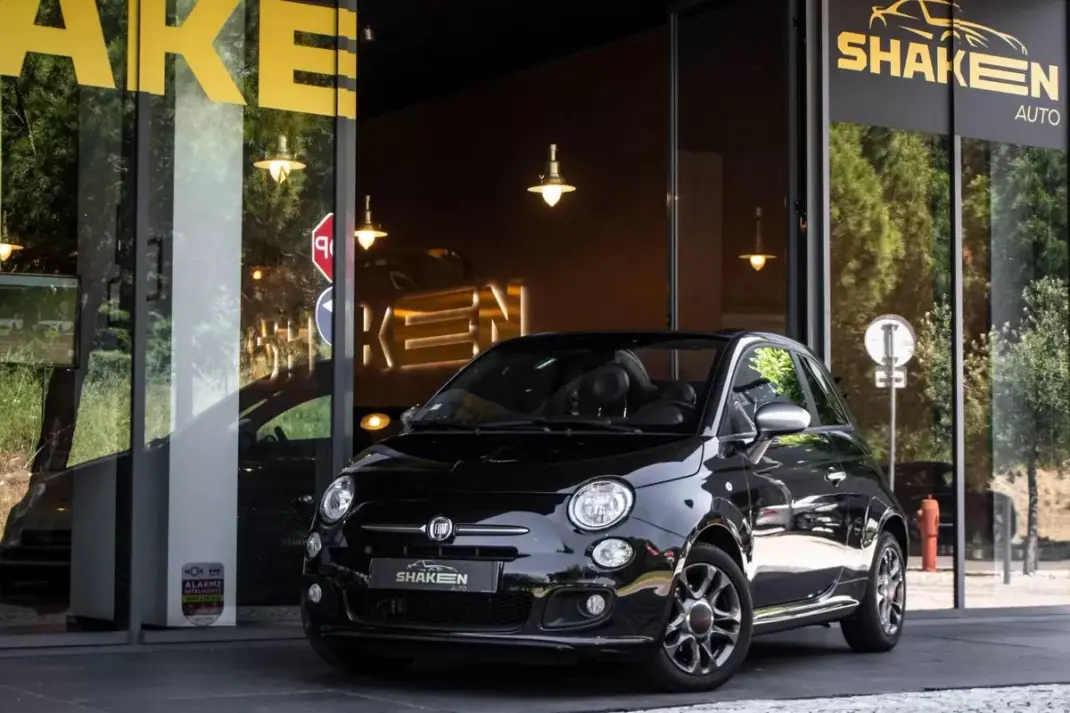Fiat 500C 2014 - 10990 EUR, 97442 km - AUTO.MOTO.pt - 97442km - foto 1 de 33
