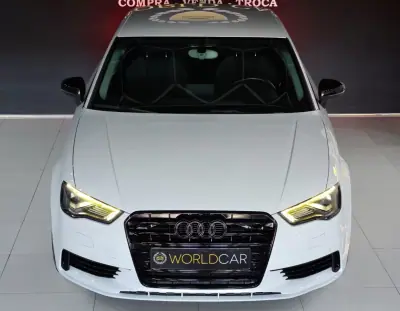 Audi A3 Limousine 2014 - 19900 EUR, 164761 km - 164761km - foto 7 de 40
