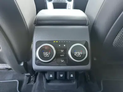 Jaguar I-Pace 2018 - 27900 EUR, 113000 km - AUTO.MOTO.pt - 113000km - foto 47 de 59