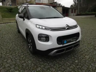 Citroën C3 Aircross 2018 - 11999 EUR, 56000 km - AUTO.MOTO.pt - 56000km - foto 9 de 39