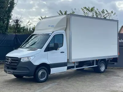 Mercedes-Benz Sprinter 515 CDI Contentor + Plataforma Elevatória 2022 - 46900 EUR, 72000 km - AUTO.MOTO.pt - 72000km - foto 9 de 30