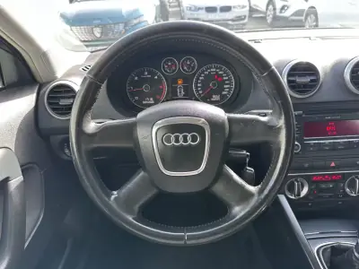 Audi A3 Sportback 2009 - 6500 EUR, 330000 km - AUTO.MOTO.pt - 330000km - foto 21 de 35