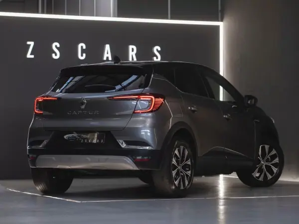 Renault Captur 2023 - 15990 EUR, 48583 km - AUTO.MOTO.pt - 48583km - foto 7 de 20